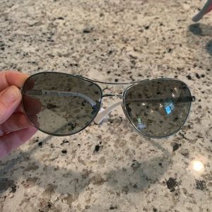 Coach sunglass! Aviator style